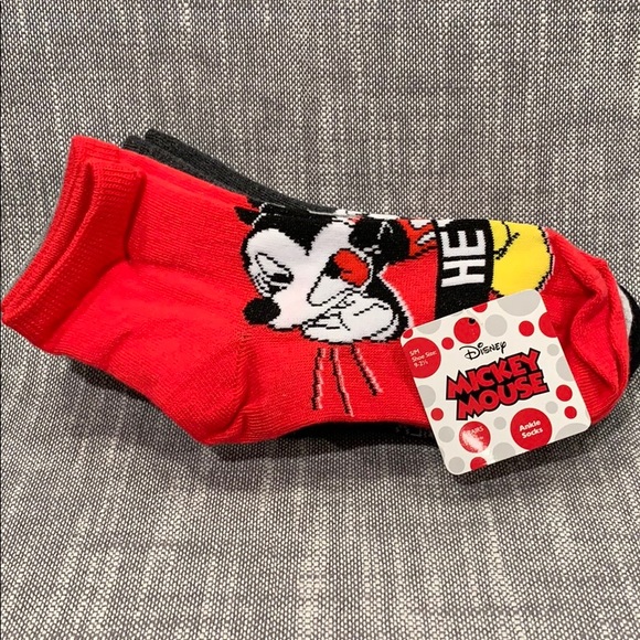18 Pairs of Boys Mickey Mouse Ankle Socks - Picture 3 of 6